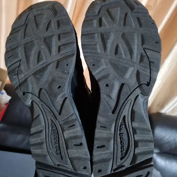 [BUNJANG] New Balance 878 Triple Black Sneakers / 뉴발란스 878 트리플블랙 280