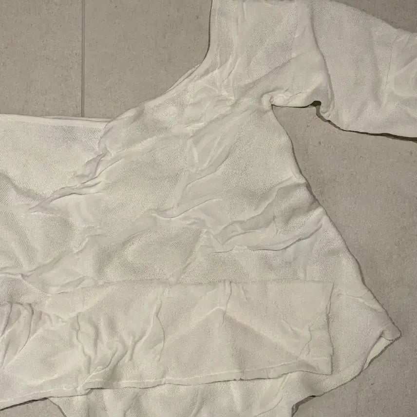 [BUNJANG] ZARA One Shoulder Ruffle Sleeveless Top / 자라 원숄더 러플 슬리브리스
