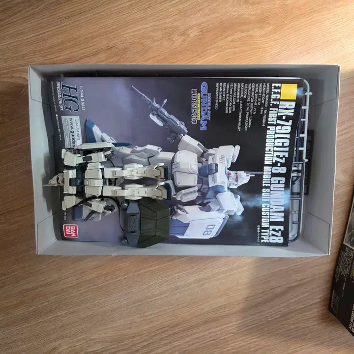 [BUNJANG] HG Gundam EZ-8 Action Figure Model Kit (Assembled) / HG 건담 EZ-8 프라모델 ( 조립 상태 )
