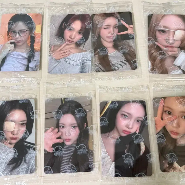 [BUNJANG] Staryuver 2.0 C Ver. Hats to Hearts Photocard / 스타리버 2.0 c 버전 하츠투하츠 하투하 포카 양도 판매