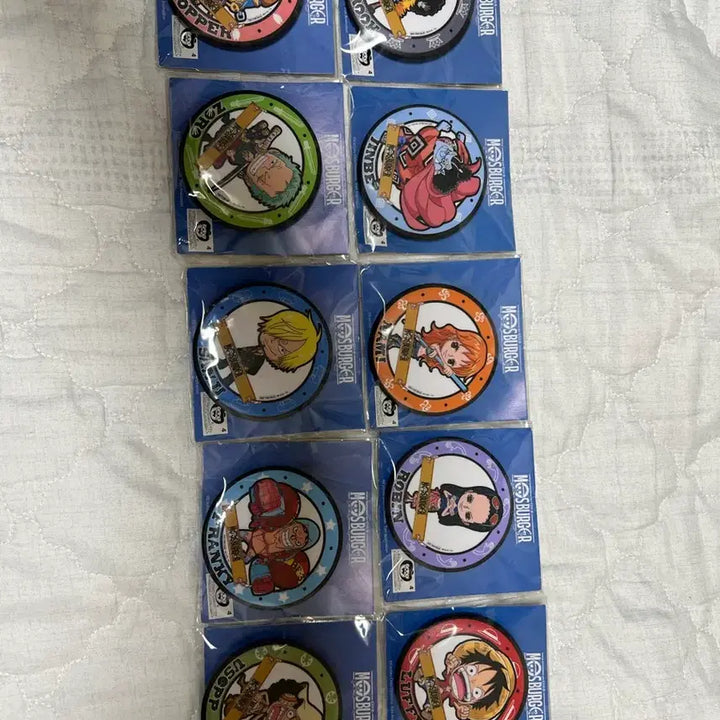 [BUNJANG] One Piece x Mos Burger Collaboration Badge Full Set (10 Types) / 원피스 모스버거 콜라보 뱃지 전종10종류