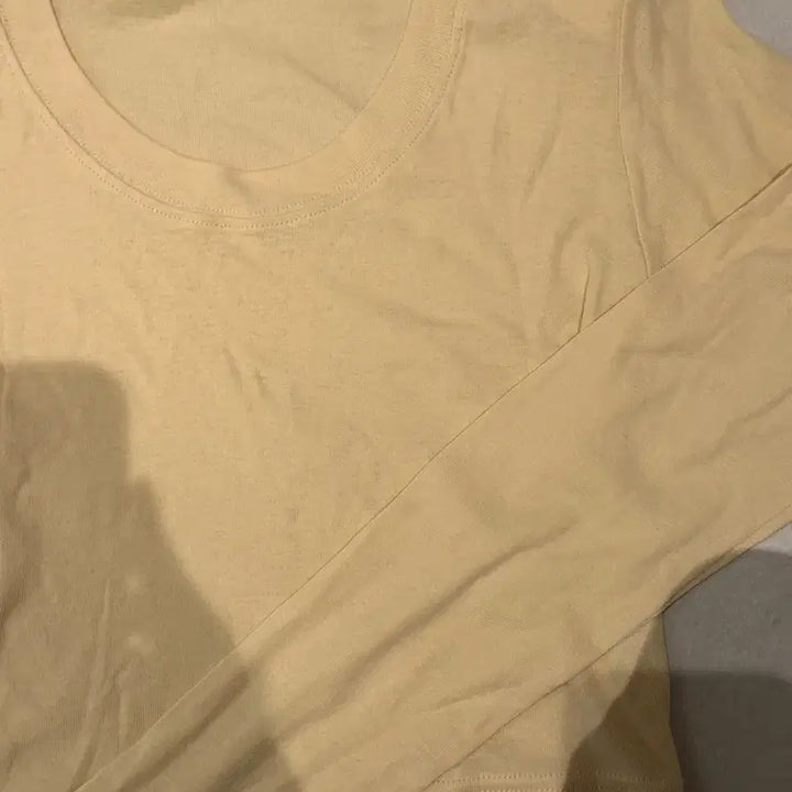 [BUNJANG] Avely Topdressing Round Neck Sleeveless Top / 에이블리 탑드레싱 라운드넥 롱 슬리브리스