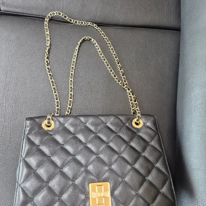 [BUNJANG] Lovecat Natural Leather Chain Shoulder Bag / 러브캣 천연가죽 체인백 상태최상