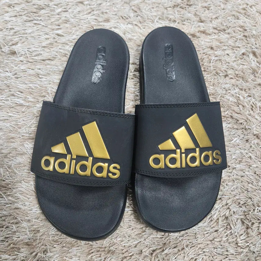 [BUNJANG] Adidas Authentic Slides - Size 235 / (빈티지박스)아디다스 정품 슬리퍼 235사이즈