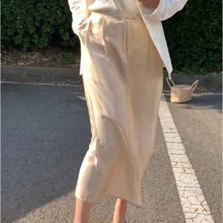 [BUNJANG] Ribbonbit Sage Silky Skirt (M) / 모네마켓(현 리본빛)-세이지 실키 스커트m