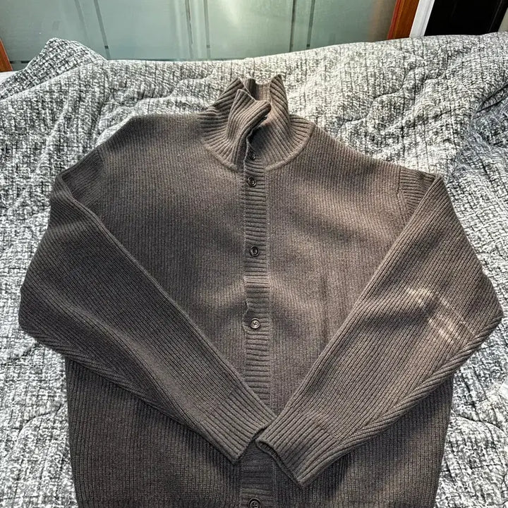[SOLD OUT] 유니온블루 크롭 니트 가디건 브라운 XL