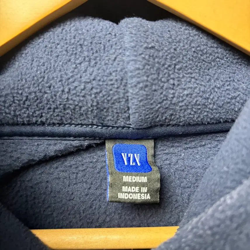 [BUNJANG] EasyGap Polar Fleece Hoodie Navy / 이지갭 폴라플리스 후디 네이비