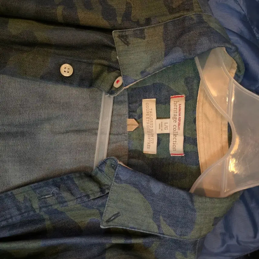 [BUNJANG] Banana Republic Camouflage Denim Shirt / 바나나리퍼블릭 카모플라쥬 셔츠