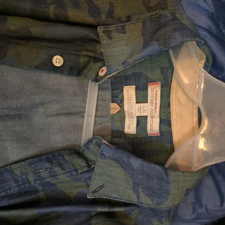 [BUNJANG] Banana Republic Camouflage Denim Shirt / 바나나리퍼블릭 카모플라쥬 셔츠