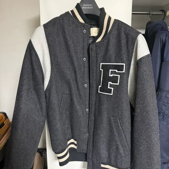 [SOLD OUT] 피어오브갓 에센셜 바시티 자켓 M