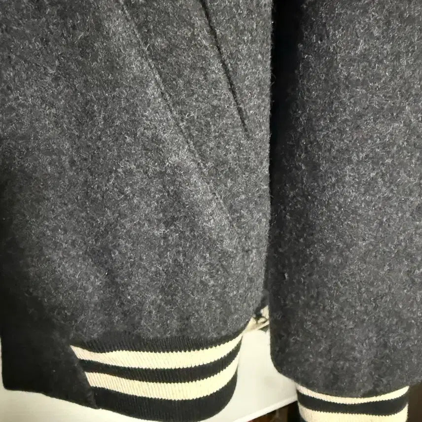 [SOLD OUT] 피어오브갓 에센셜 바시티 자켓 M