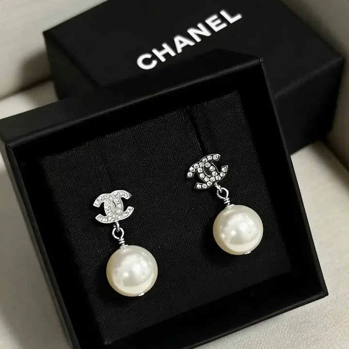 [BUNJANG] Chanel Pearl Earrings / 샤넬 진주 귀걸이