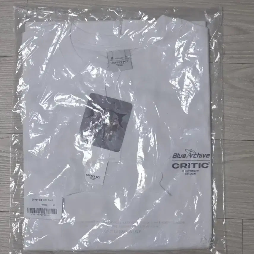 [BUNJANG] Blue Archive Official T-shirt XL / 블루아카이브 공식 티셔츠 미개봉 판매