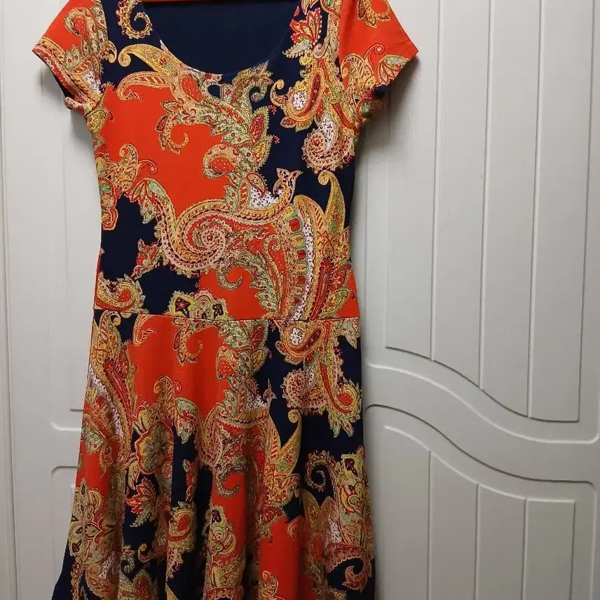[BUNJANG] Ralph Lauren Paisley Short-Sleeve Maxi Dress / 로렌 랄프로렌 페이즐리 반팔 원피스 날씬55