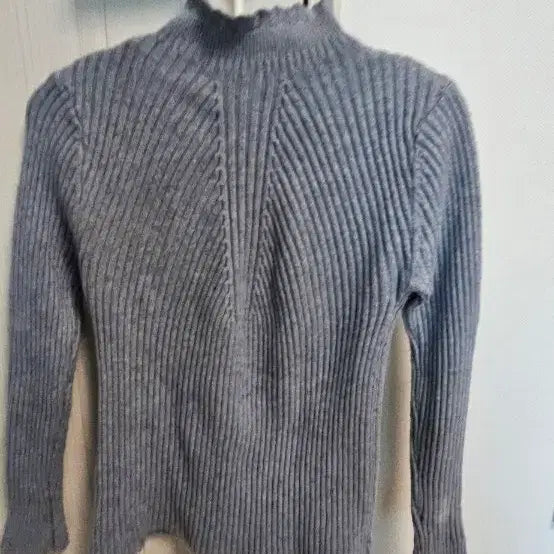 [BUNJANG] Ribbed Knit Mock Neck Long Sleeve T-Shirt - Grey / 골지 니트 반목 긴팔티 그레이