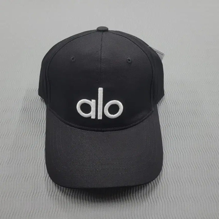 [BUNJANG] ALO Baseball Cap Black/White / ALO 볼캡 모자 블랙/화이트