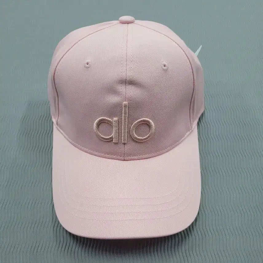 [BUNJANG] ALO Yoga Strawberry Milk Ball Cap Hat / ALO 요가 핑크 볼캡 모자