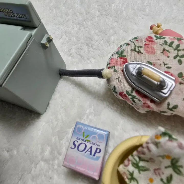 [BUNJANG] Sylvanian Families Washing Machine and Refrigerator / Calico Cat / 실바니안 구번전 세탁기와 냉장고/ 삼색냥이