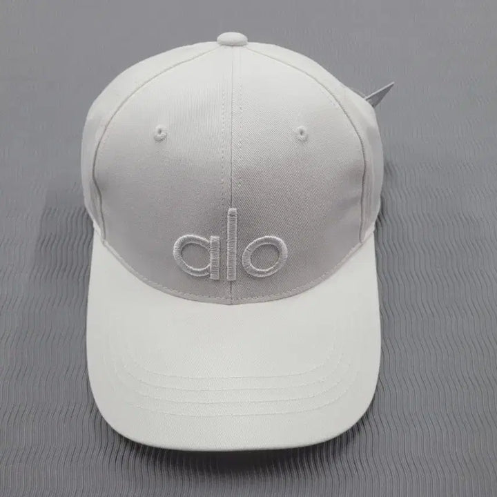[BUNJANG] ALO White Ball Cap Hat / ALO 화이트 볼캡 모자
