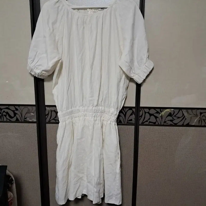 [BUNJANG] White Shirring Short Sleeve Mini Dress / 화이트 셔링 반팔 원피스