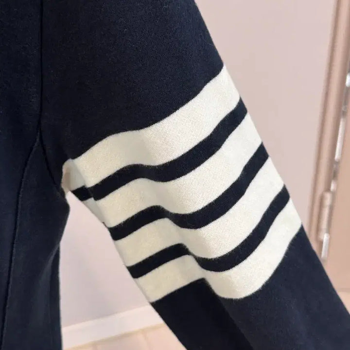 [BUNJANG] Thom Browne Navy Sweatshirt Size 3 / 정품 [A+] 3사이즈 톰브라운 맨투맨