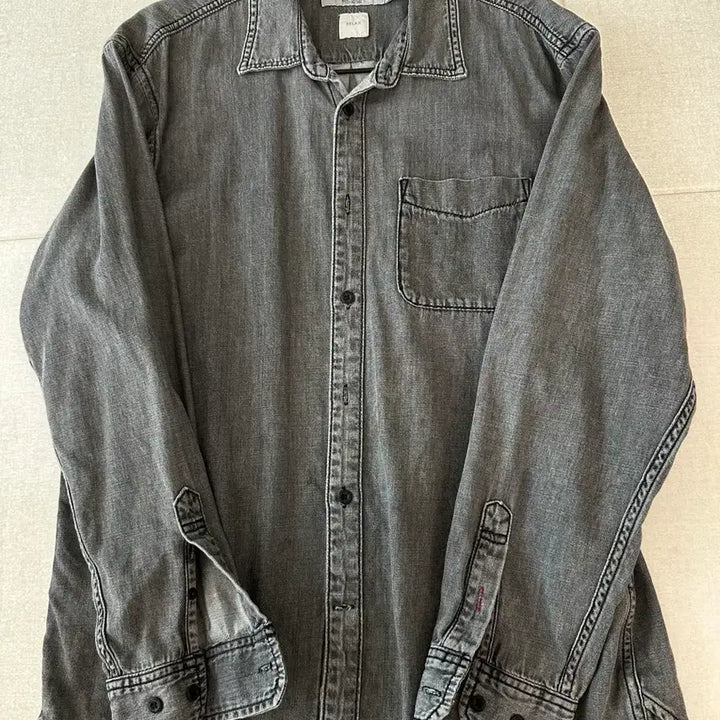 [BUNJANG] Epigram Black Denim Shirt / 에피그램 블랙 데님 셔츠