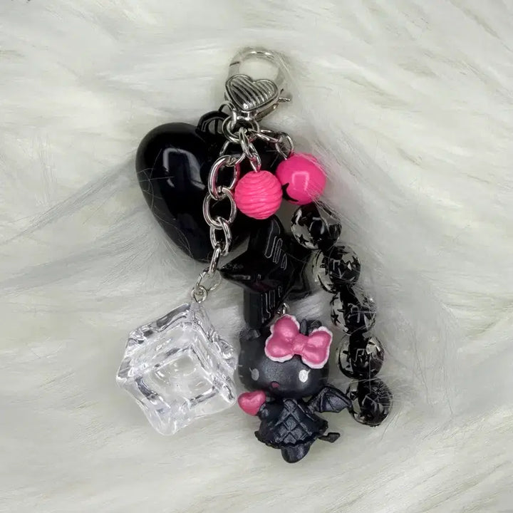 [BUNJANG] Hello Kitty Angel &amp; Devil Keychain Set / 천사 악마 헬로키티 키링