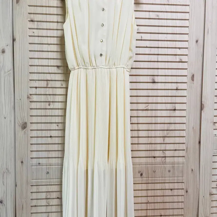 [BUNJANG] Ivory Summer Chiffon Pleated Dress / (새상품)아이보리 여름 쉬폰 주름원피스