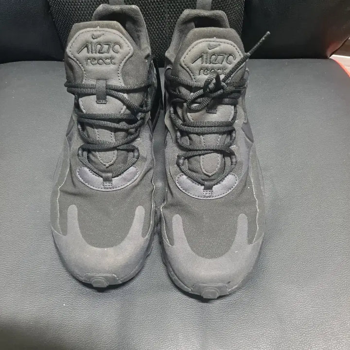 [BUNJANG] Nike Air Max 270 React Sneakers / 나이키 에어맥스 270 리액트