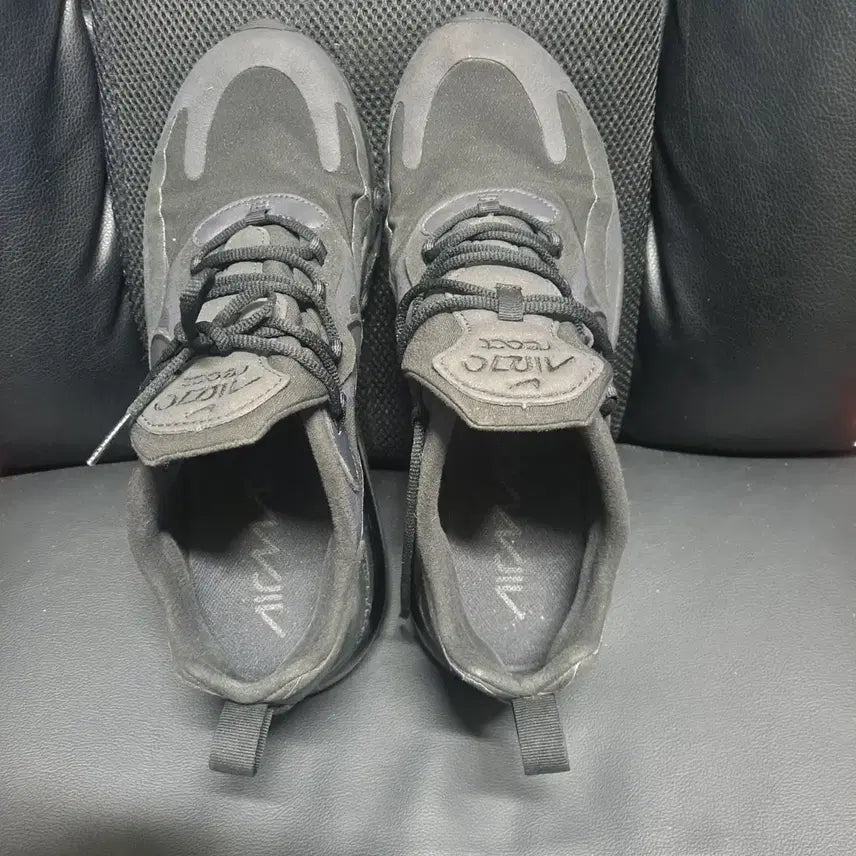 [BUNJANG] Nike Air Max 270 React Sneakers / 나이키 에어맥스 270 리액트