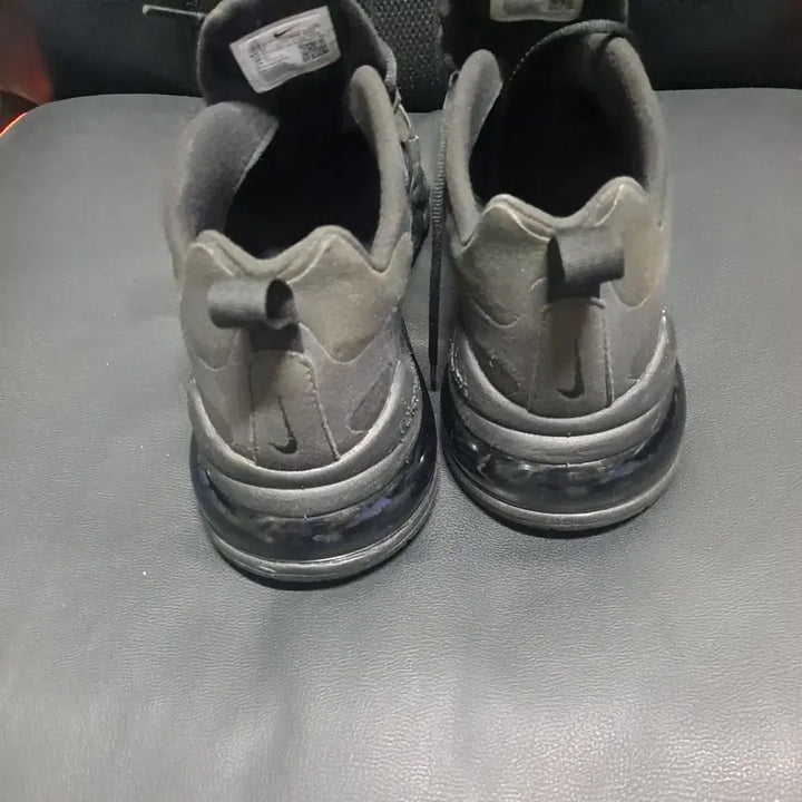 [BUNJANG] Nike Air Max 270 React Sneakers / 나이키 에어맥스 270 리액트