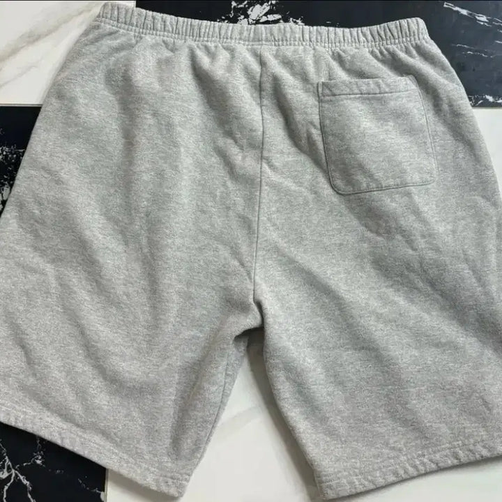 [BUNJANG] Supreme 21fw Small Box Sweat Shorts Heather Grey XL / 슈프림 21fw 스몰 박스 스웨트 쇼츠 헤더 그레이 XL  팝니다
