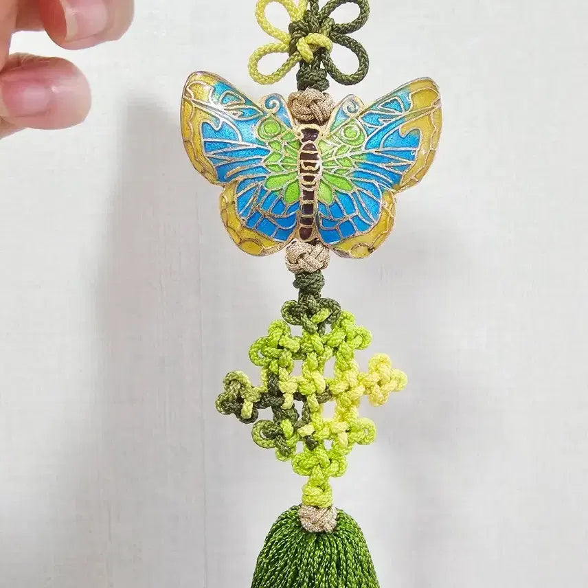 [BUNJANG] Handmade Yellow Enamel Butterfly Norigae / (직접 제작)노란 나비 칠보 녹색 노리개