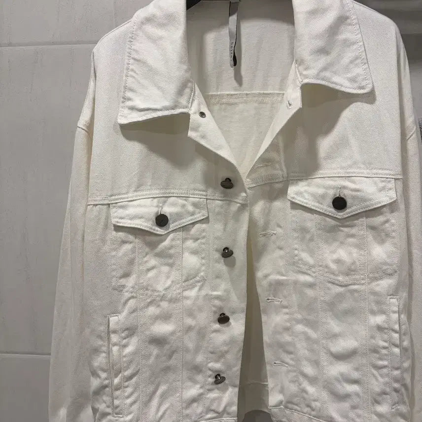 [BUNJANG] Noir Oversized Crop Denim Jacket / 노이어 오버핏 크롭 데님 자켓