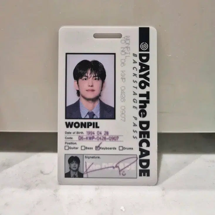 [SOLD OUT] DAY6 원필 The Decade 아이디카드