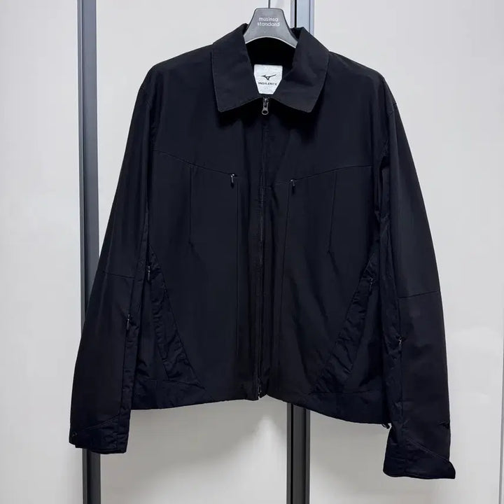 [BUNJANG] Insilence x Mizuno Obsidian Jacket Black / [인사일런스 X 미즈노]옵시디언 자켓 BLACK