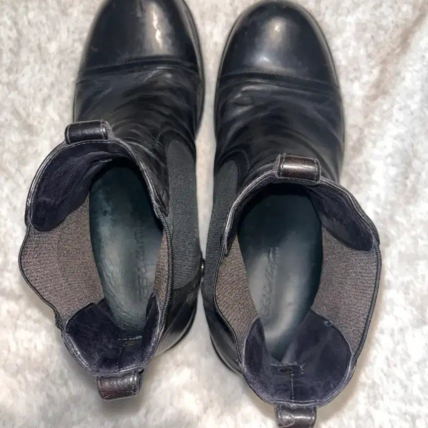 [BUNJANG] UGG Leather Boots 270 / 어그 UGG leather boots 270
