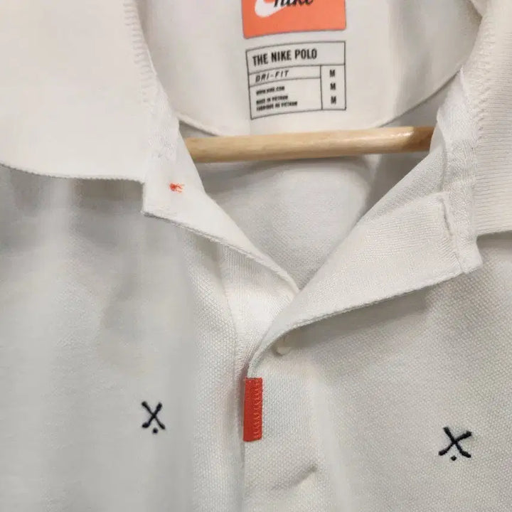 [BUNJANG] Nike White Pattern Polo Shirt / 나이키 화이트 패턴 반팔 폴로티