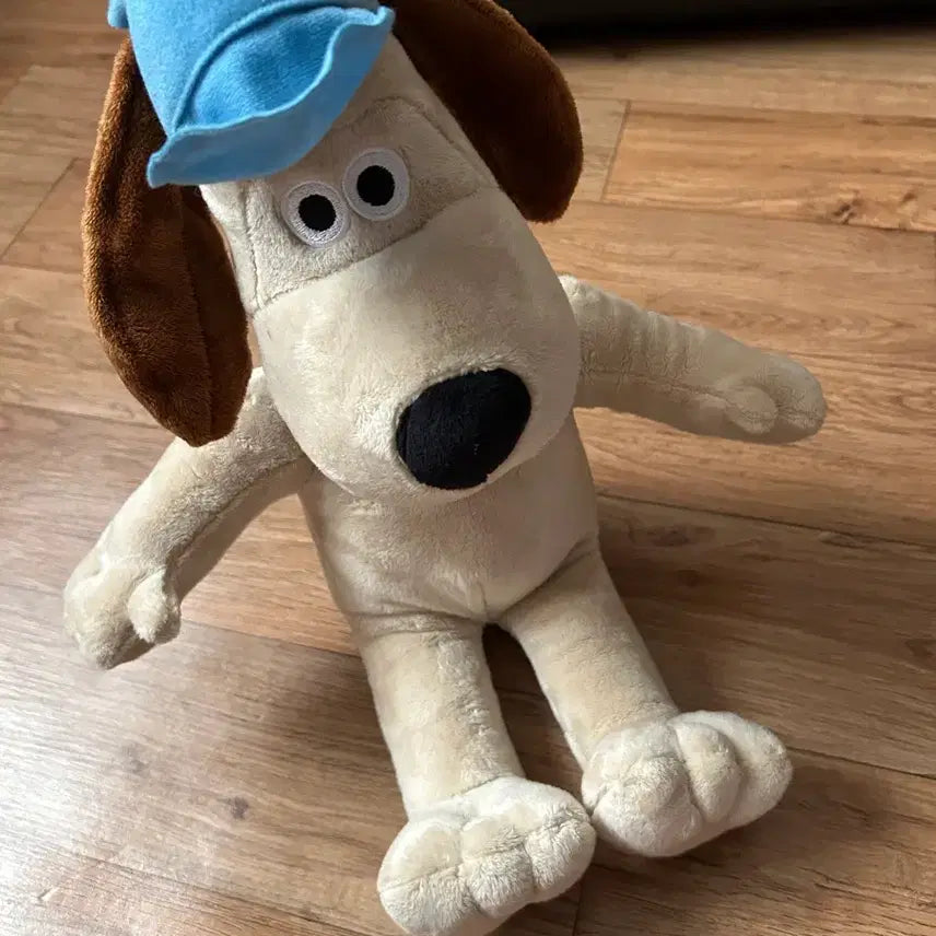 [BUNJANG] Wallace &amp; Gromit Gromit Plush 42cm / 월레스와 그로밋 그로밋 인형
