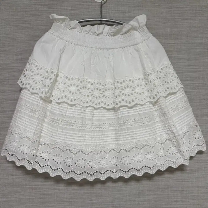 [BUNJANG] Sea New York White Lace Skirt / Sea New York 화이트 레이스 스커트