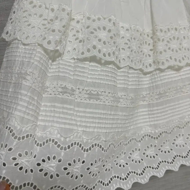 [BUNJANG] Sea New York White Lace Skirt / Sea New York 화이트 레이스 스커트