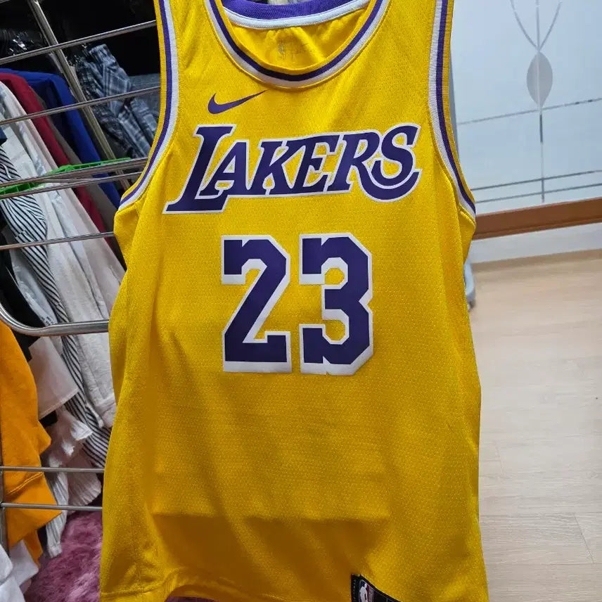 [BUNJANG] Nike Lakers LeBron James Jersey / 나이키 레이커스 23번 농구 유니폼 져지
