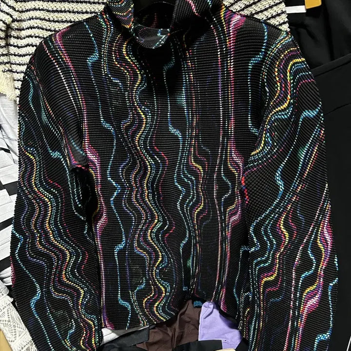 [BUNJANG] Issey Miyake Pleats Turtleneck Top / 이세이미야케 플리츠 목티 탑 F 55,66