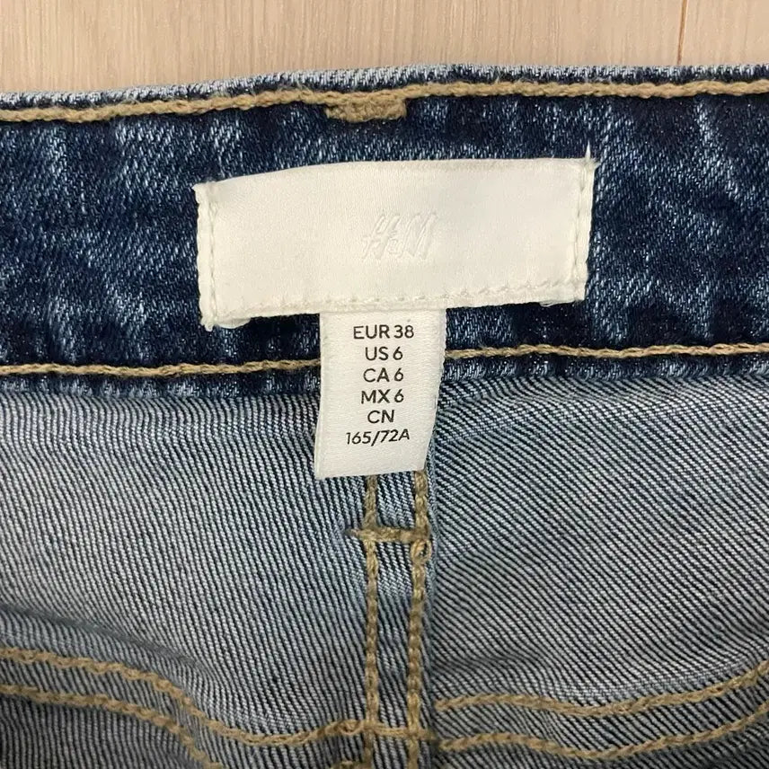 [BUNJANG] H&amp;M Bootcut Denim Jeans / H&amp;M 부츠컷 데님 청바지