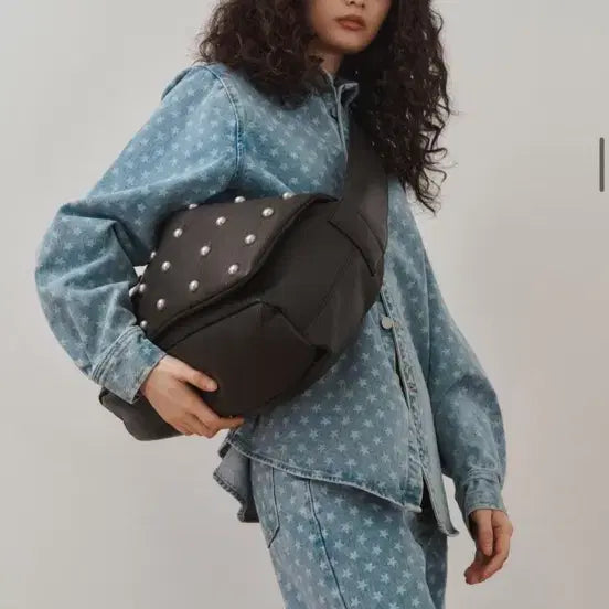 [SOLD OUT] 플리즈프로젝트 스터드 레더 백