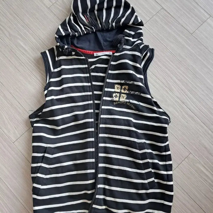[BUNJANG] Henrix Striped Hoodie Vest Size 90 / 헨릭스 스트라이프 후드 조끼 90