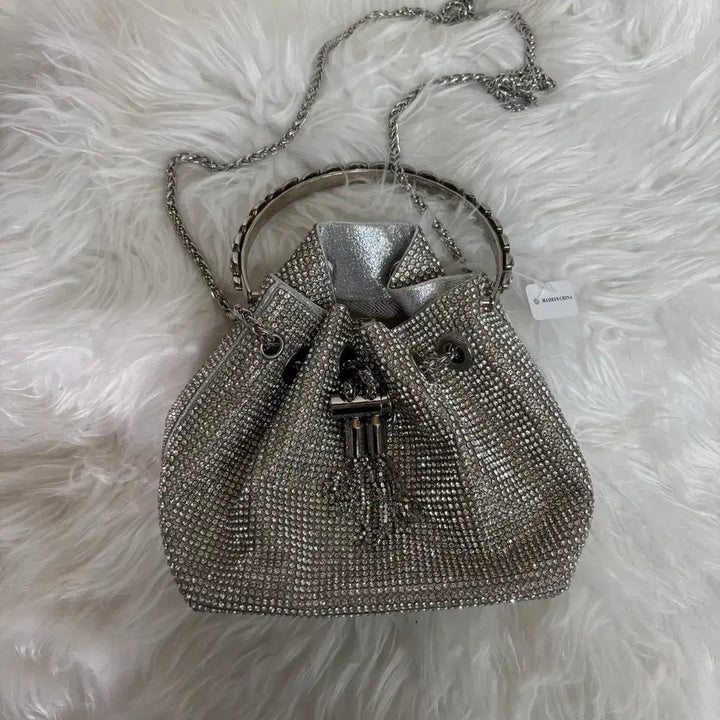 [BUNJANG] Sparkling Cubic Crystal Silver Bucket Bag (Drawstring Bag) / 블링블링 큐빅 크리스탈 실버 버킷백(복조리백)