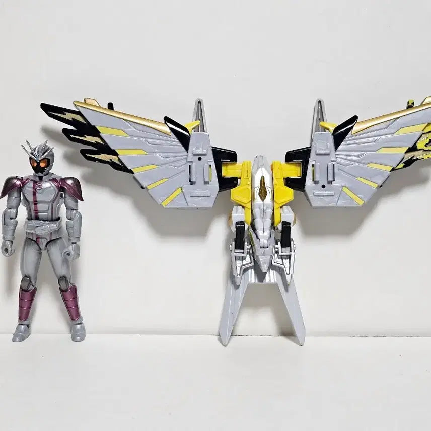 [BUNJANG] YouCanDo Rising Dragon &amp; Lightning Eagle Junk Action Figure / 급전택포)전용액션피규어X)유캔도 슈퍼 라이징 드래곤+라이트닝 이글 정크품
