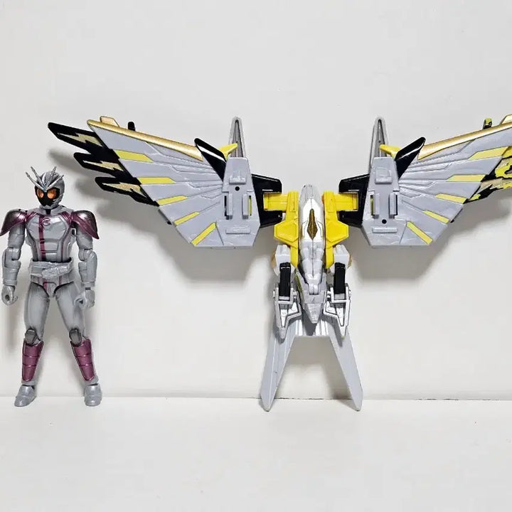 [BUNJANG] YouCanDo Rising Dragon &amp; Lightning Eagle Junk Action Figure / 급전택포)전용액션피규어X)유캔도 슈퍼 라이징 드래곤+라이트닝 이글 정크품