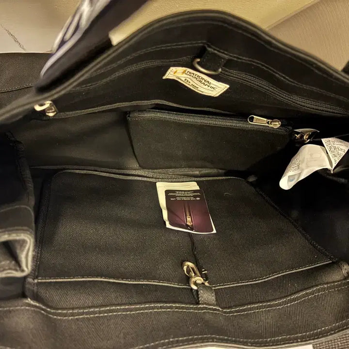 [BUNJANG] National Geographic Ellie Tote Bag Black / 내셔널지오그래픽 엘리 토트백 블랙 (새상품)